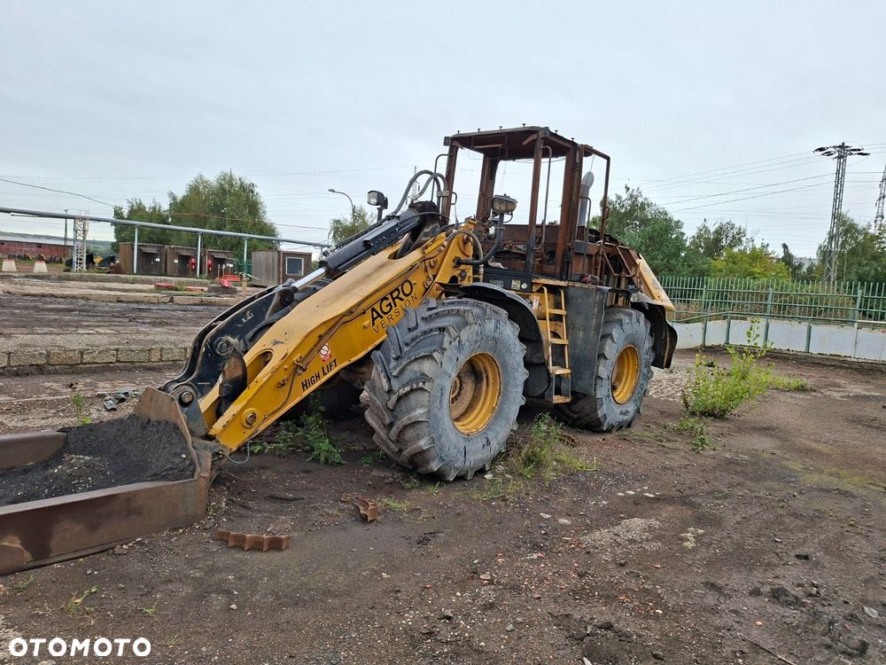 Caterpillar 930H 4X4 - 8