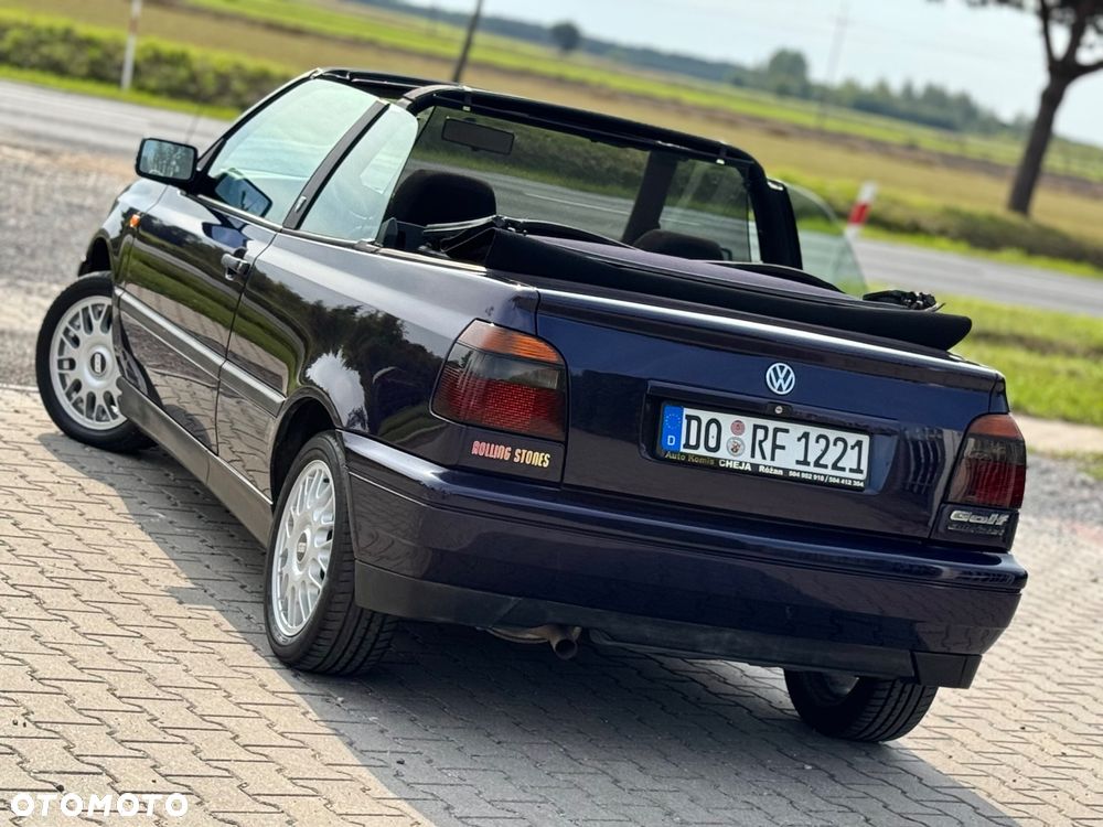 Volkswagen Golf Cabrio 1.8 - 21
