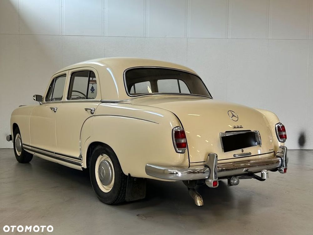 Mercedes-Benz Inny - 9