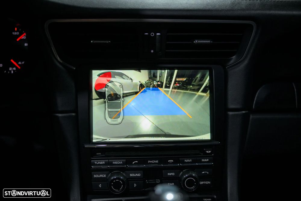 Porsche 911 (991) Targa 4 GTS PDK - 37