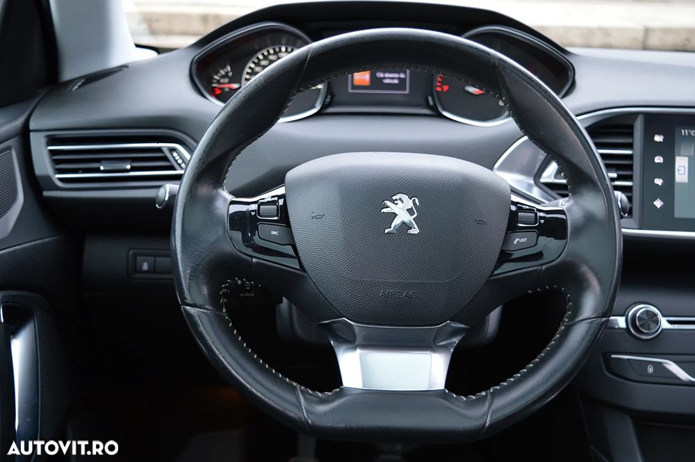 Peugeot 308 - 10