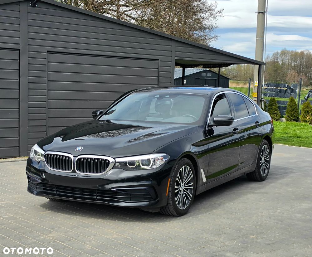 BMW Seria 5 520i Sport Line - 1