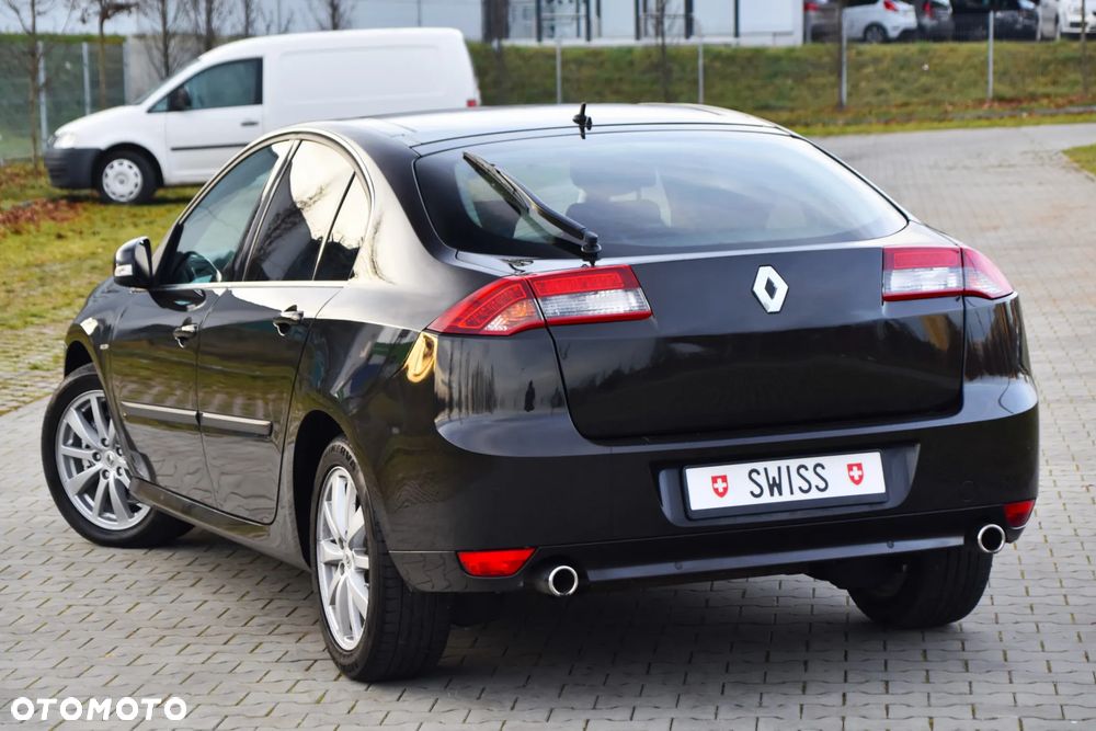 Renault Laguna dCi 175 FAP Bose Edition - 4