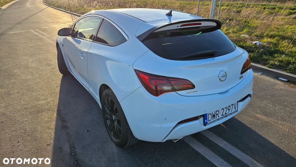 Opel Astra - 11