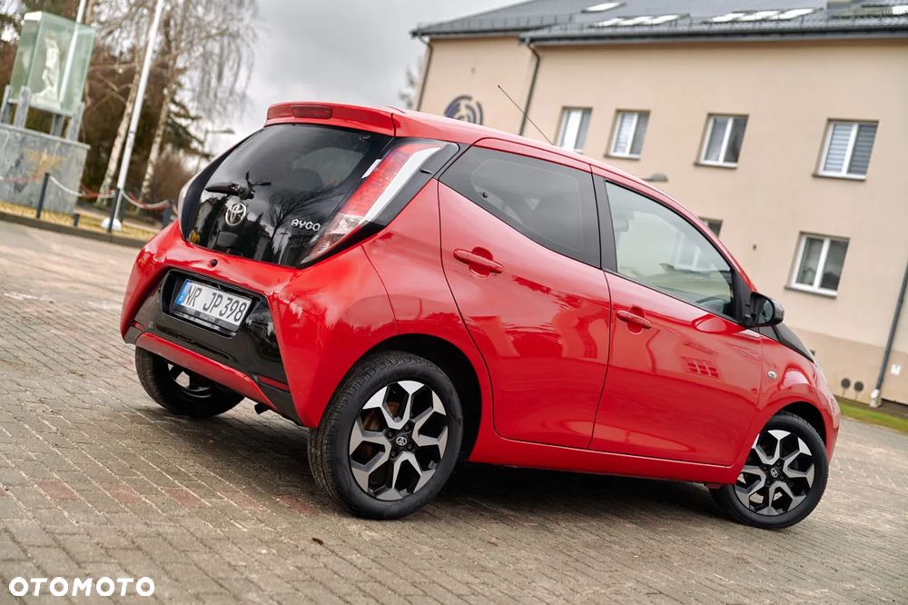 Toyota Aygo x-play Edition S+ - 4