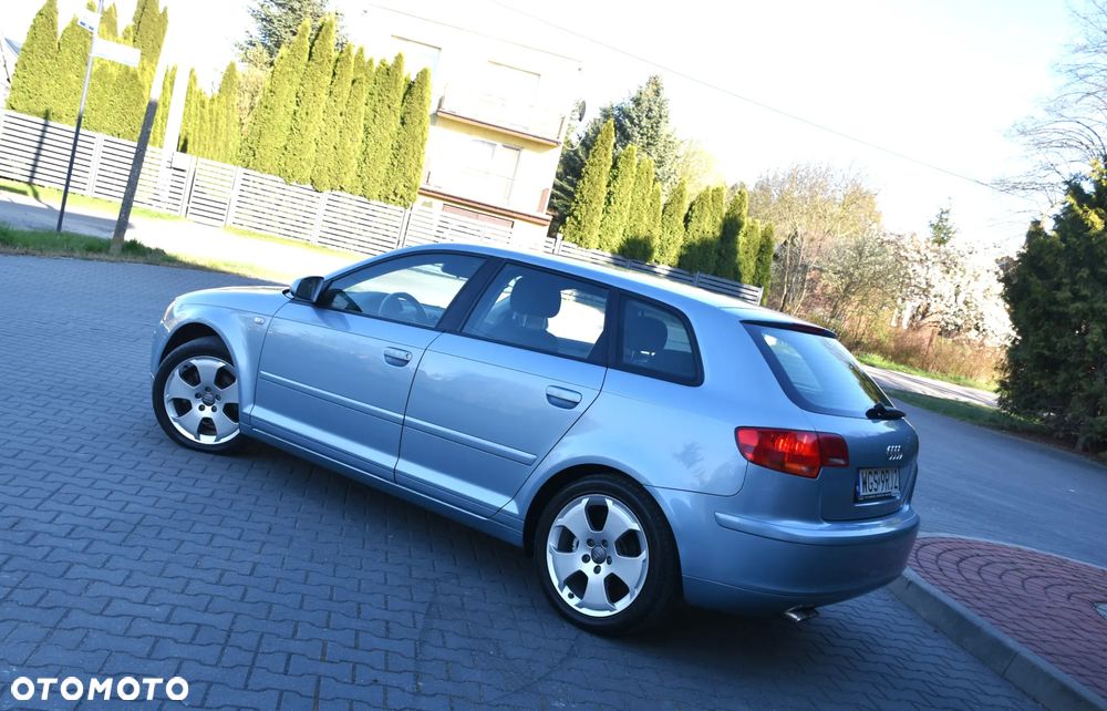 Audi A3 Sportback 2.0 TDI Ambiente - 27