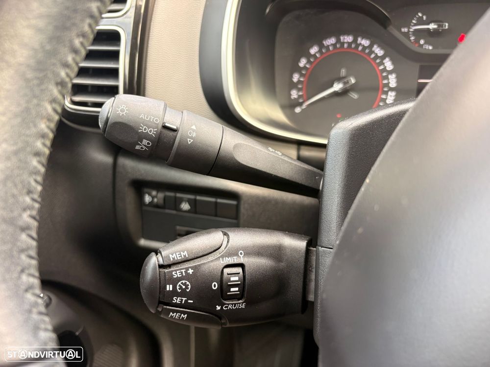 Citroën C5 Aircross 1.5 BlueHDi Live - 38