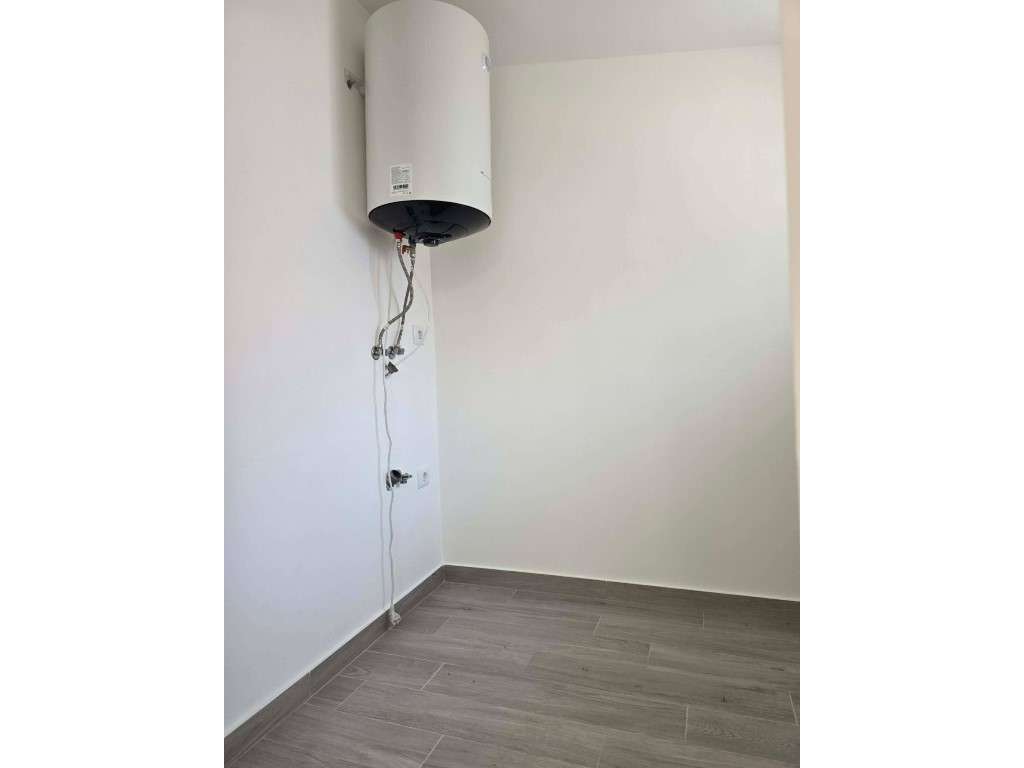 Apartamento T0 - Grande imagem: 4/10