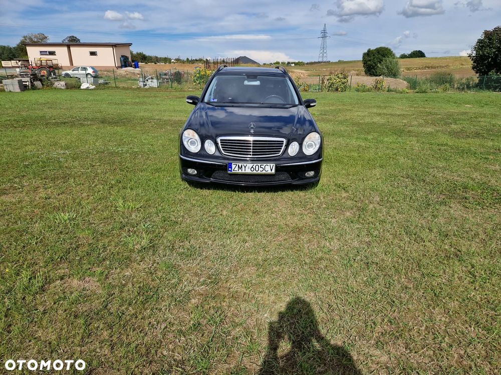 Mercedes-Benz Klasa E 55 T AMG - 9