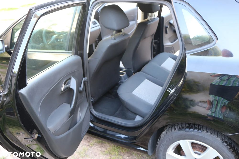 Volkswagen Polo 1.2 TDI Blue Motion - 13