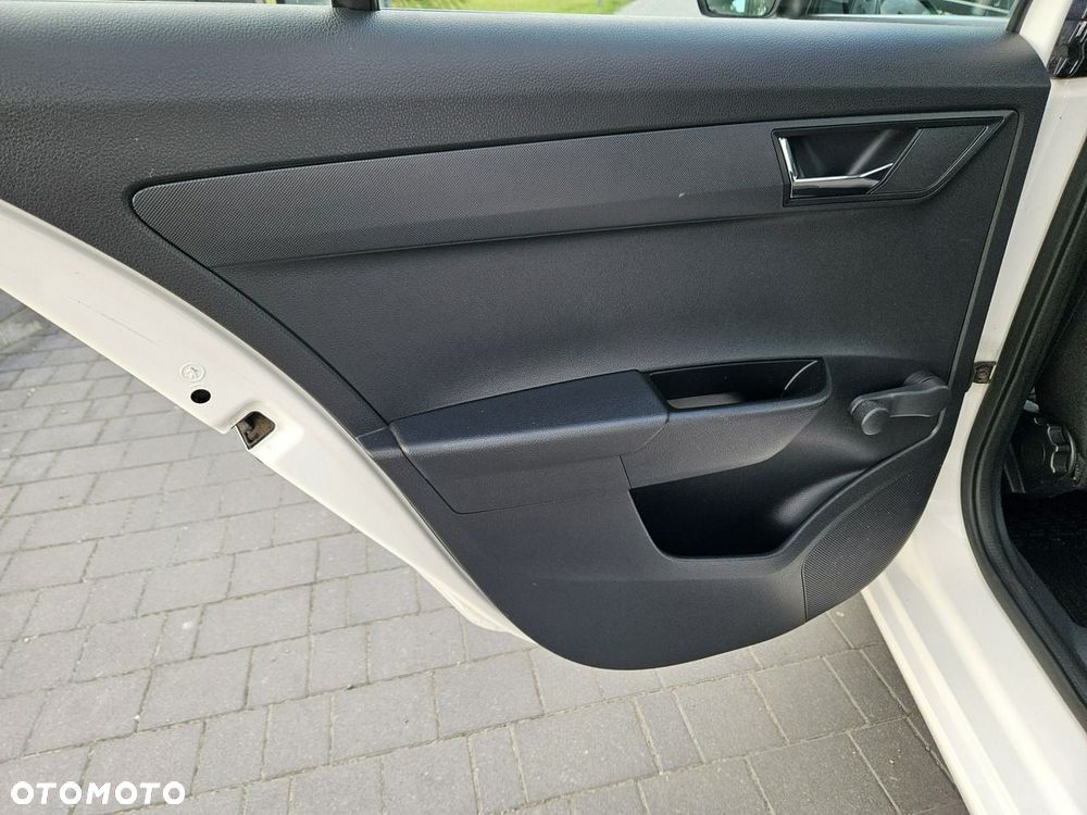 Skoda Fabia - 19