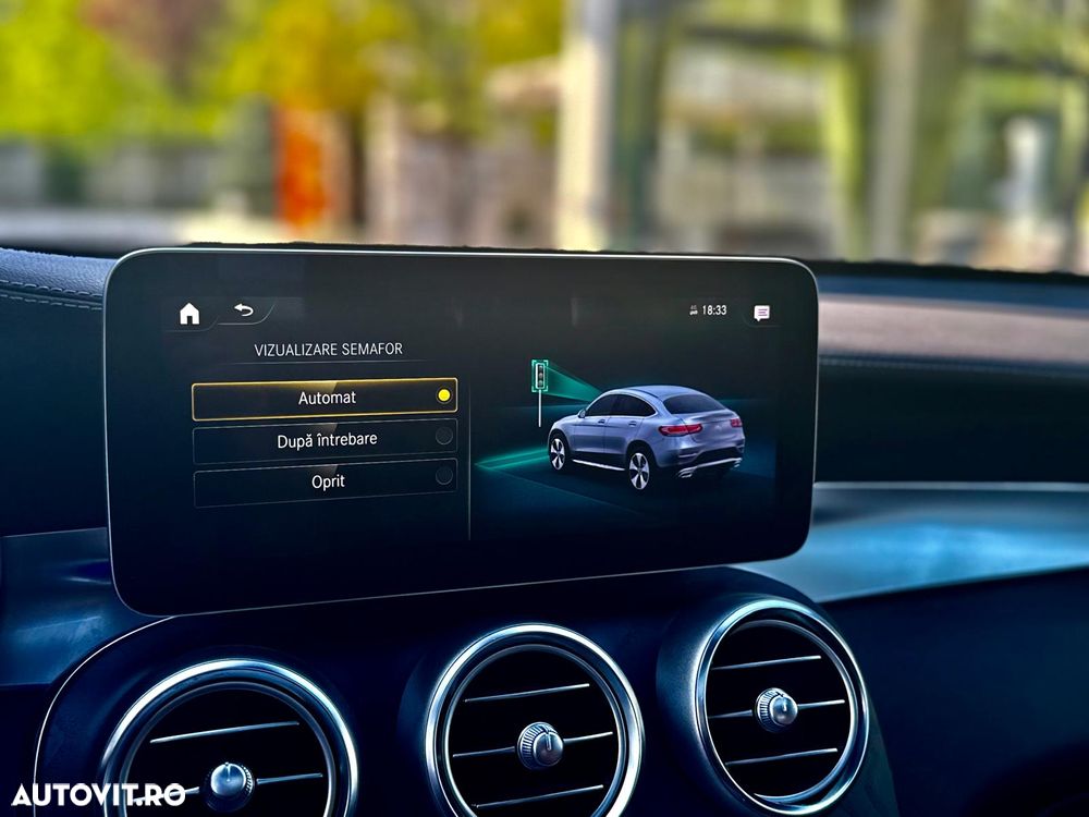 Mercedes-Benz GLC Coupe 220 d 4Matic 9G-TRONIC AMG Line - 32