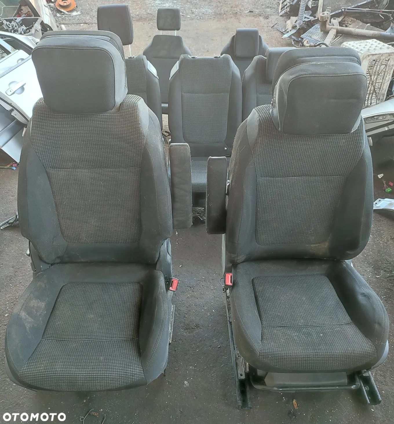Peugeot 5008 komplet foteli siedzenia tapicerka - 1