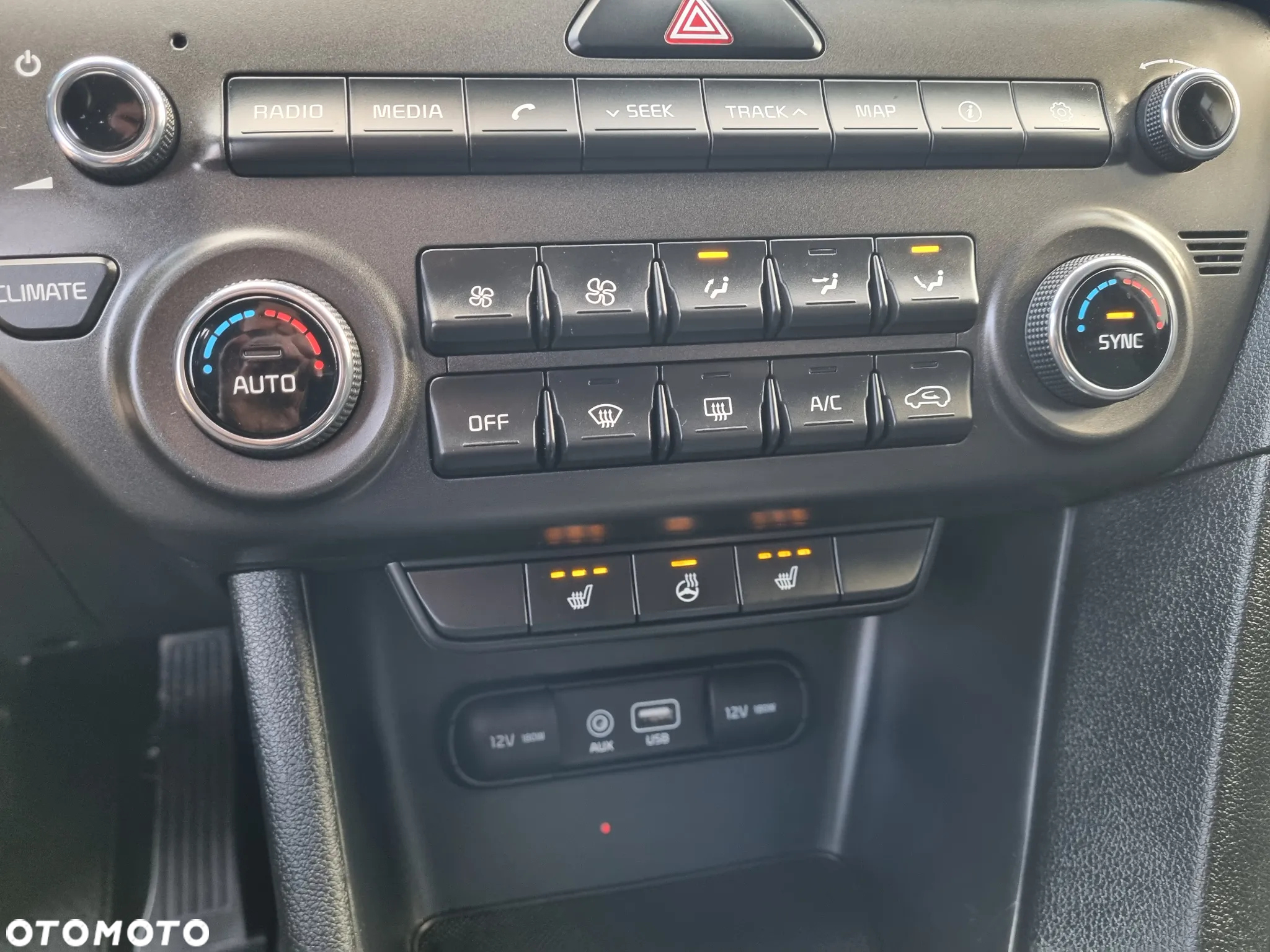 Kia Sportage - 16