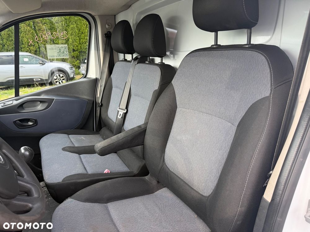 Opel Vivaro - 9