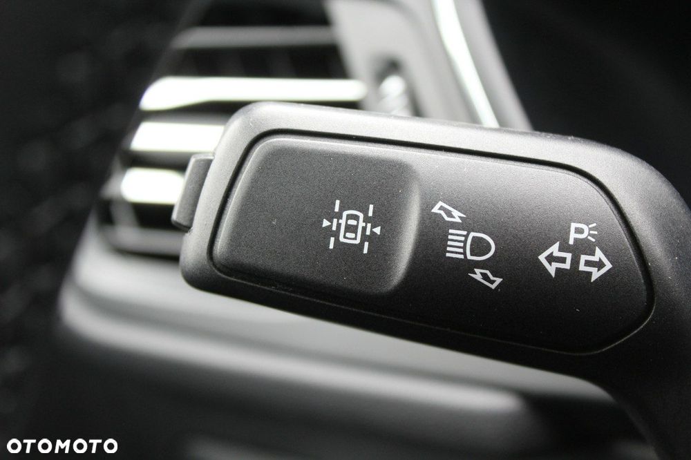 Ford Kuga - 29