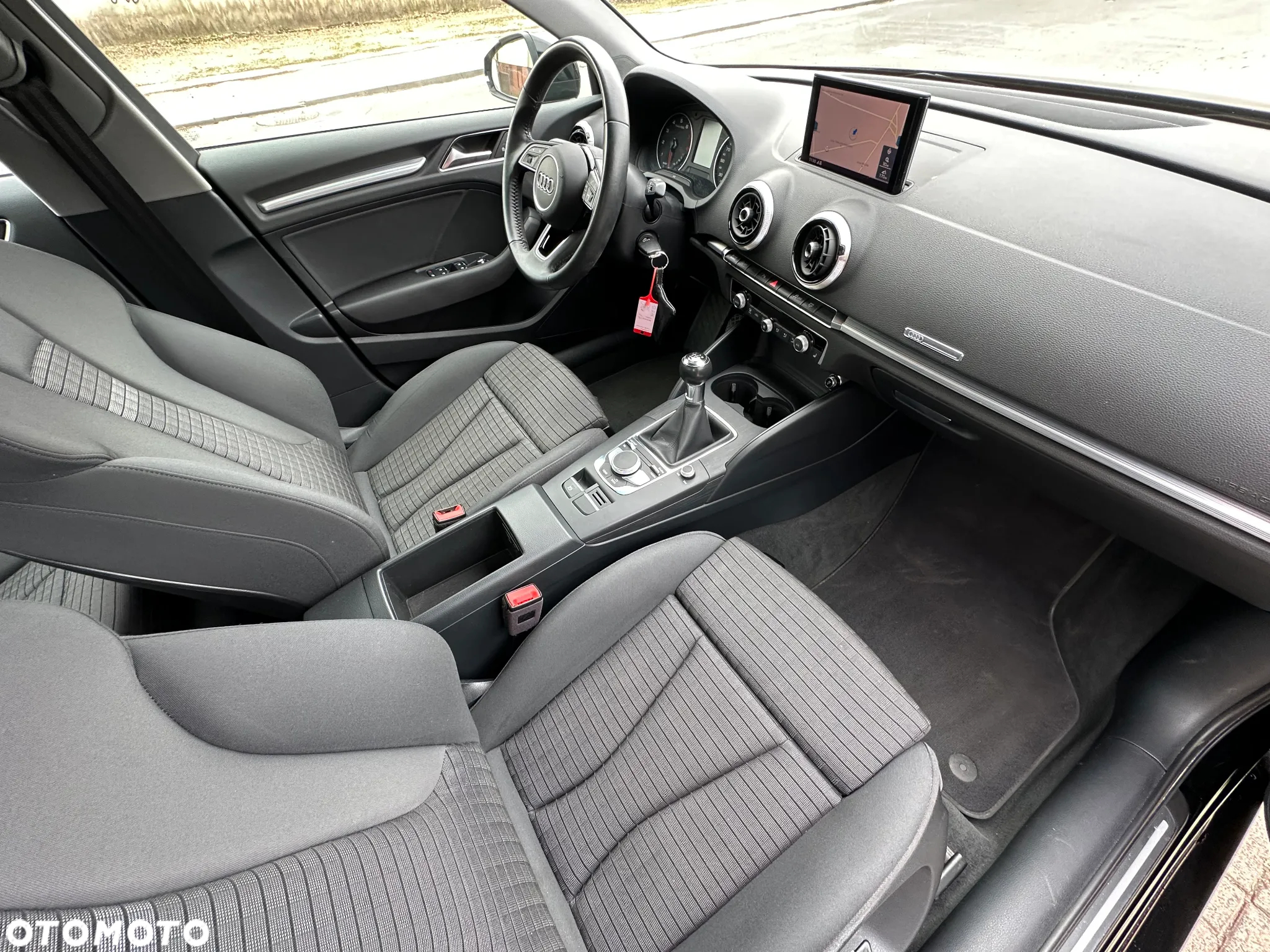 Audi A3 30 TFSI Sportback design - 8