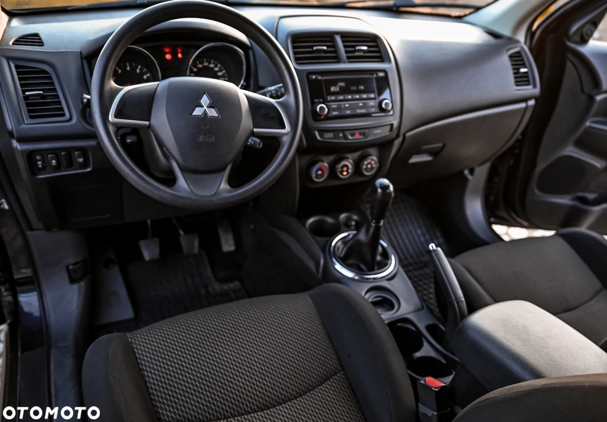 Mitsubishi ASX 1.6 2WD - 13