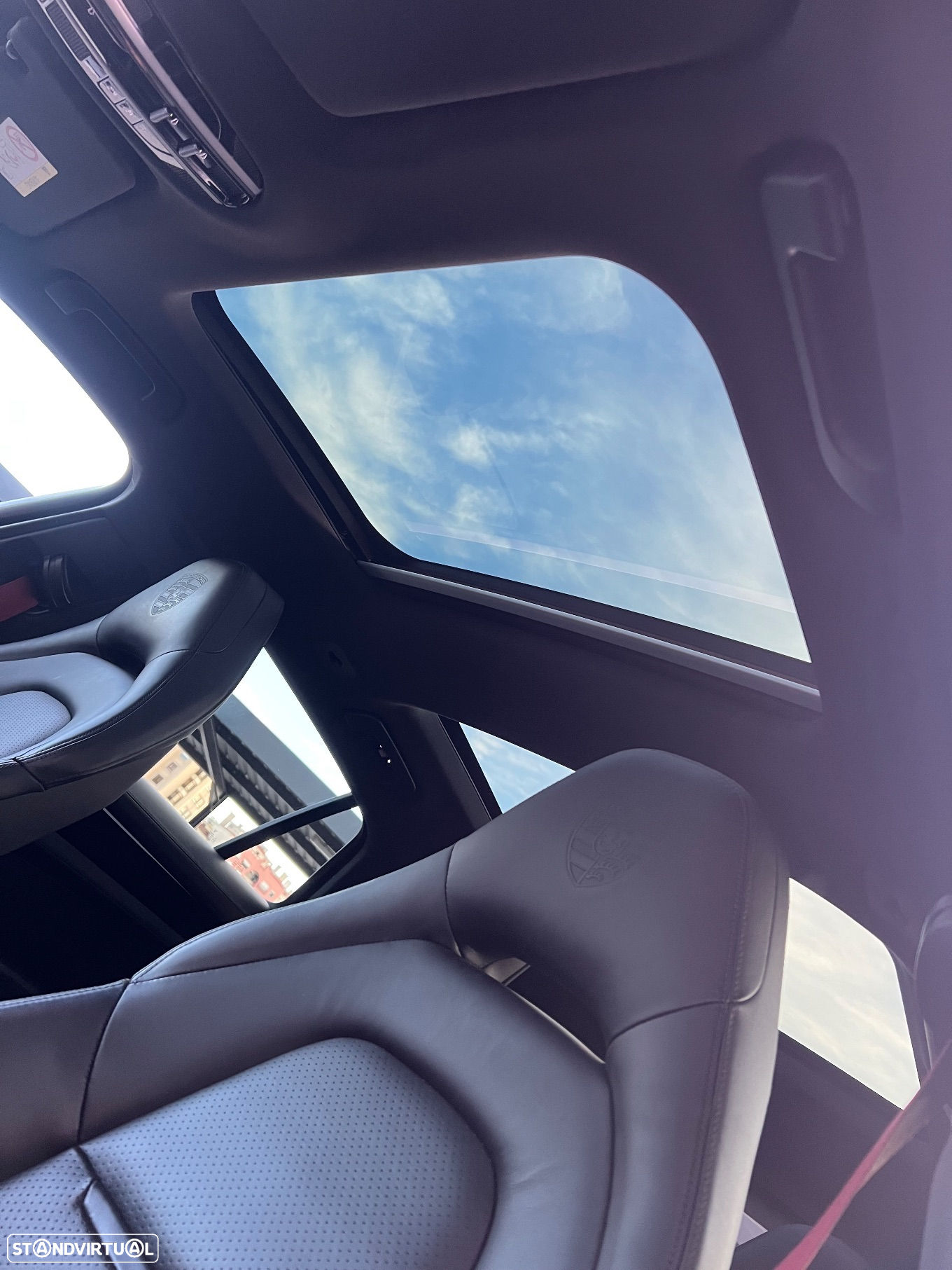 Porsche Panamera Sport Turismo 4 E-Hybrid - 25