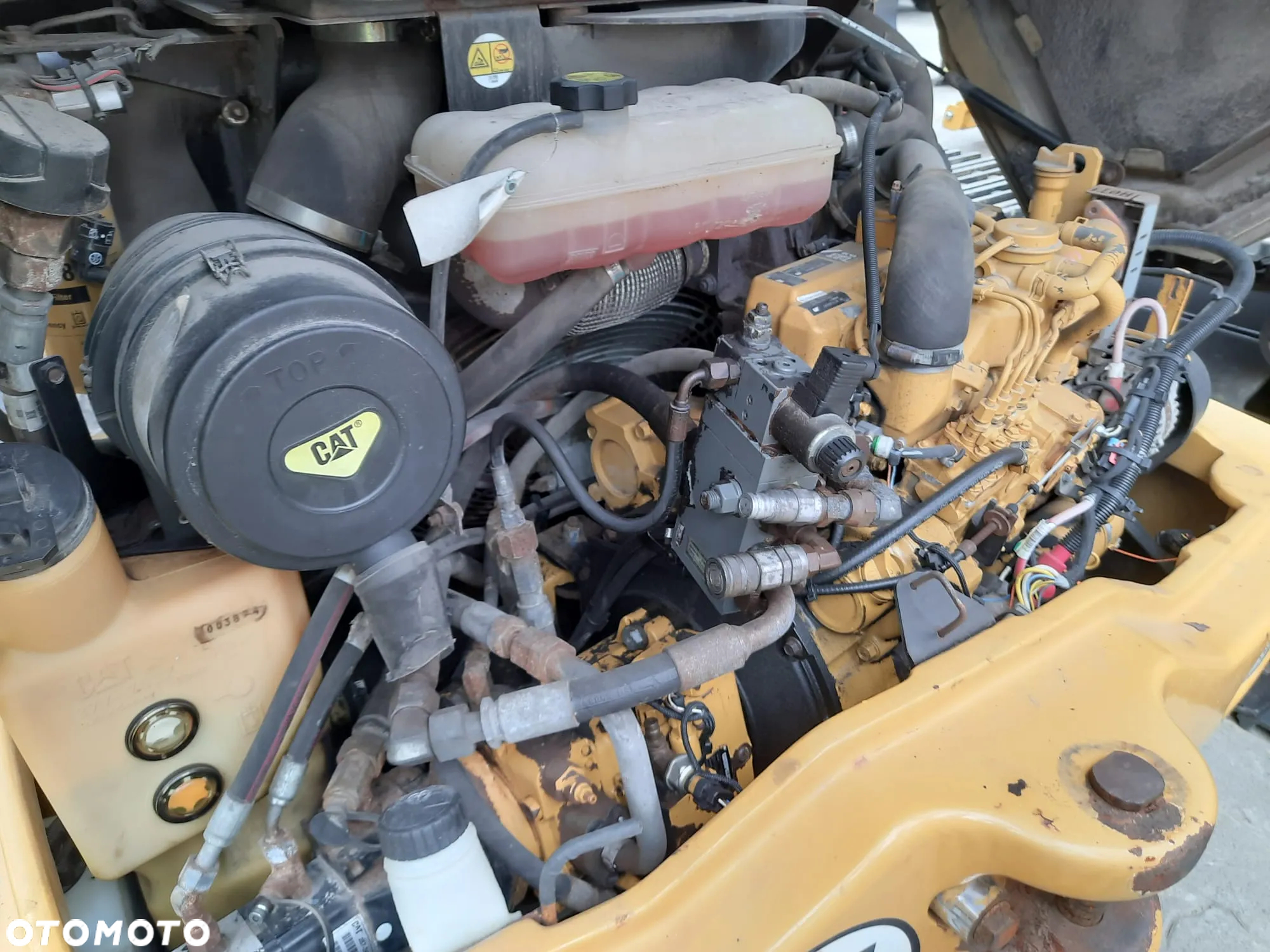 Caterpillar 906 H2 (2014r) 907 908 H2 M 906 M - 4