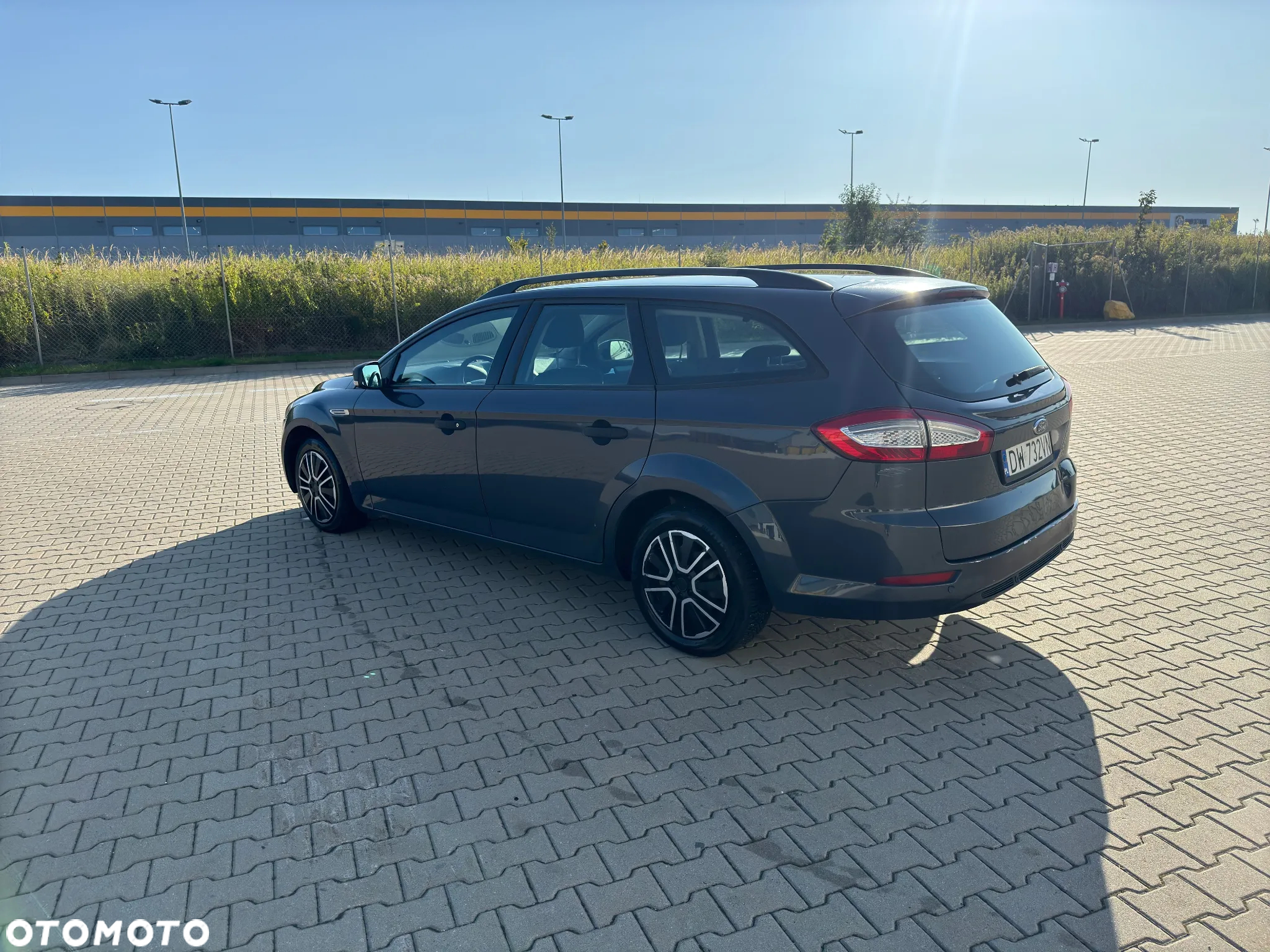 Ford Mondeo 2.0 TDCi Ghia - 7