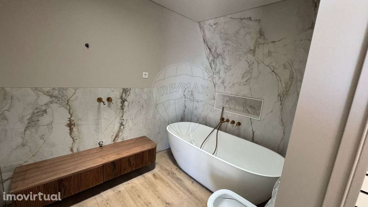 Moradia T5 para venda - Grande imagem: 4/25