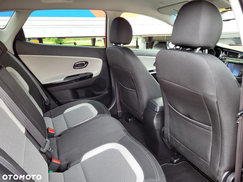 Kia Ceed 1.4 L Business Line - 28