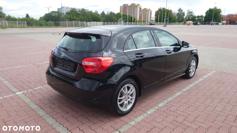 Mercedes-Benz Klasa A 180 (BlueEFFICIENCY) - 13