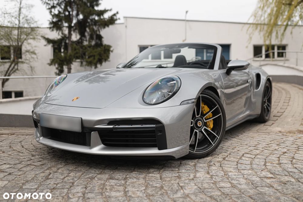 Porsche 911 Turbo S - 1