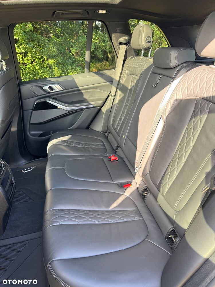 BMW X5 xDrive40i - 18