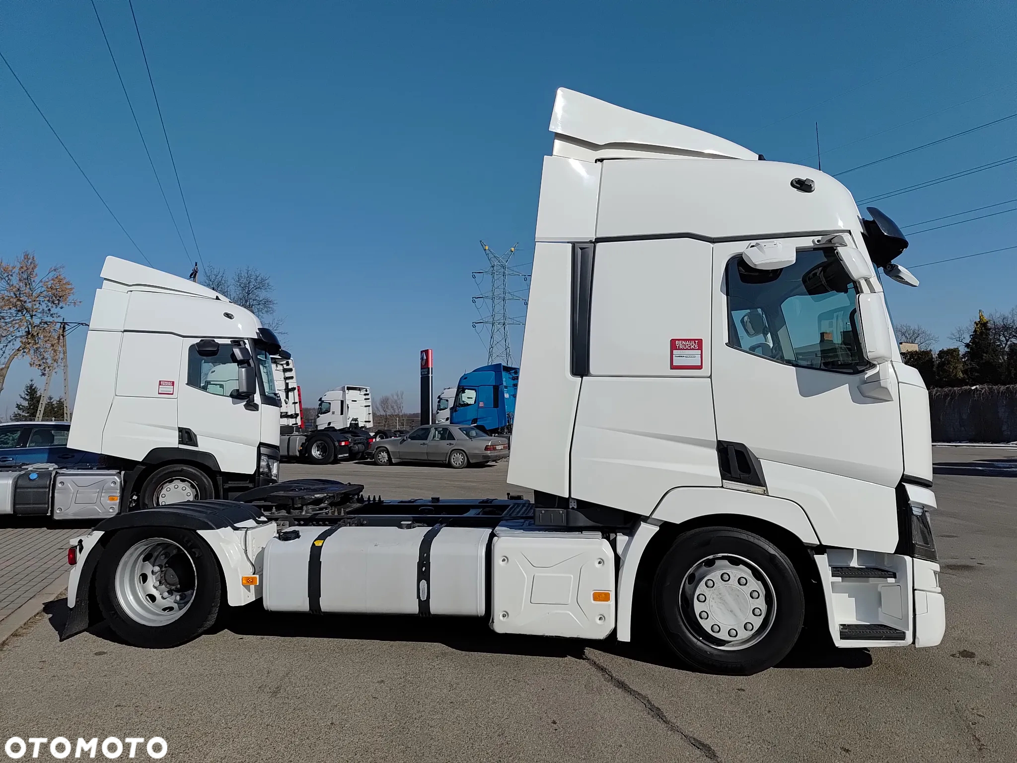 Renault T460 XLOW SLEEPERCAB MEGA ZADBANY - 3