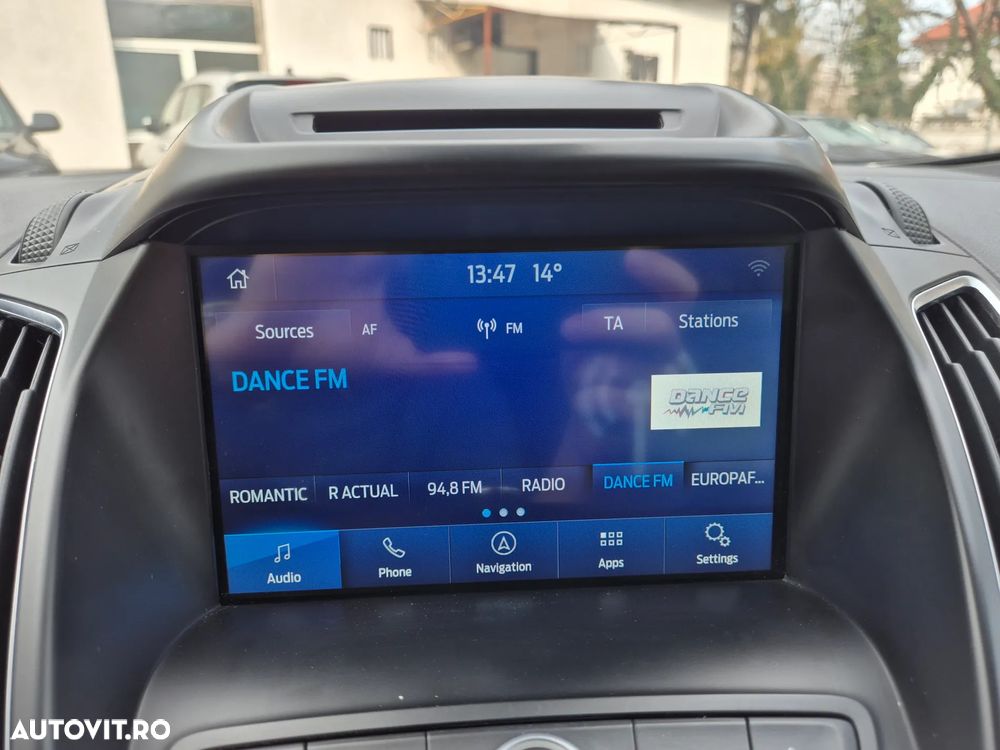 Ford Grand C-Max - 18