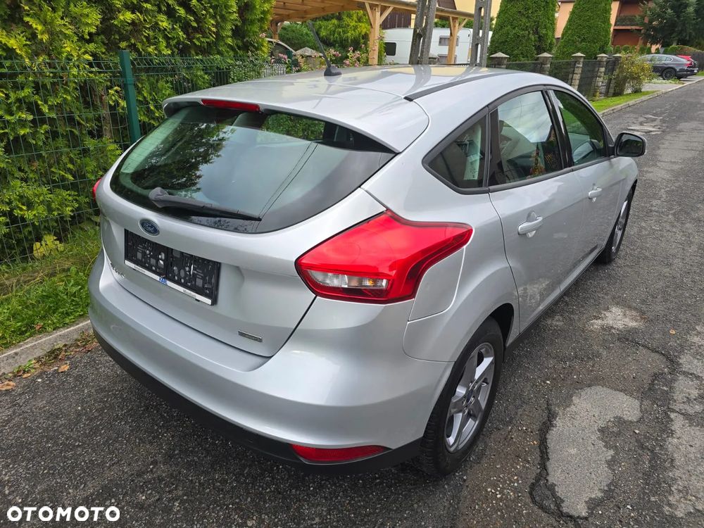 Ford Focus 1.0 EcoBoost Gold X (Edition) - 11