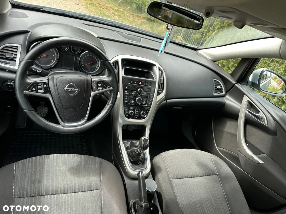 Opel Astra 1.7 CDTI Essentia - 4