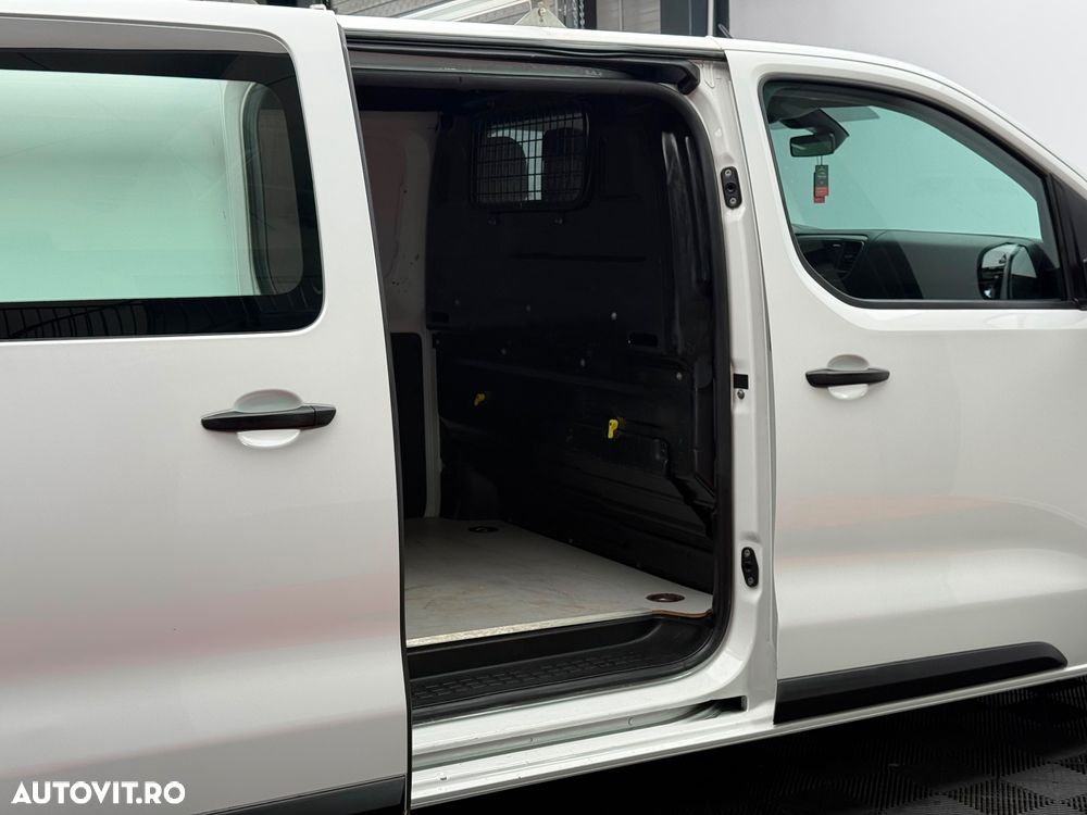 Opel Vivaro - 34