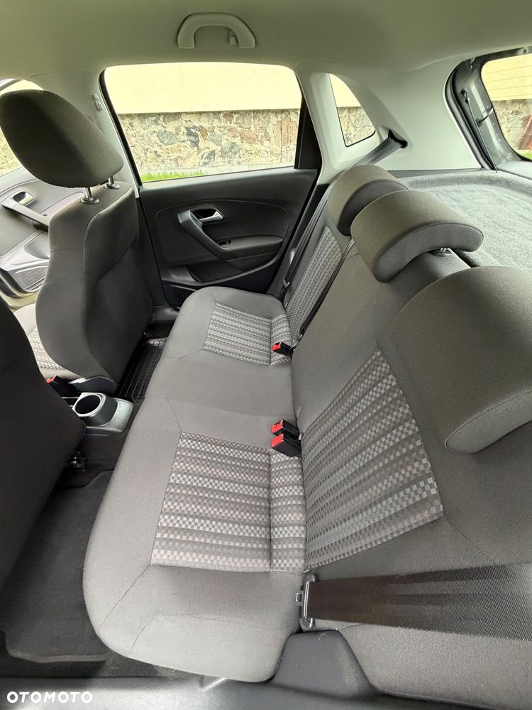 Volkswagen Polo 1.0 Blue Motion Technology beats - 8