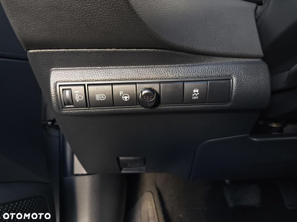 Toyota Corolla 1.8 Hybrid Comfort - 22