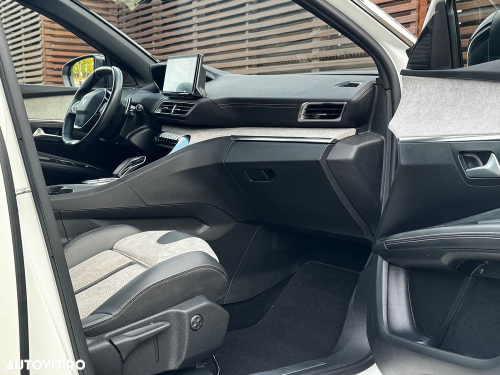 Peugeot 3008 PHEV 225 EAT8 GT - 20