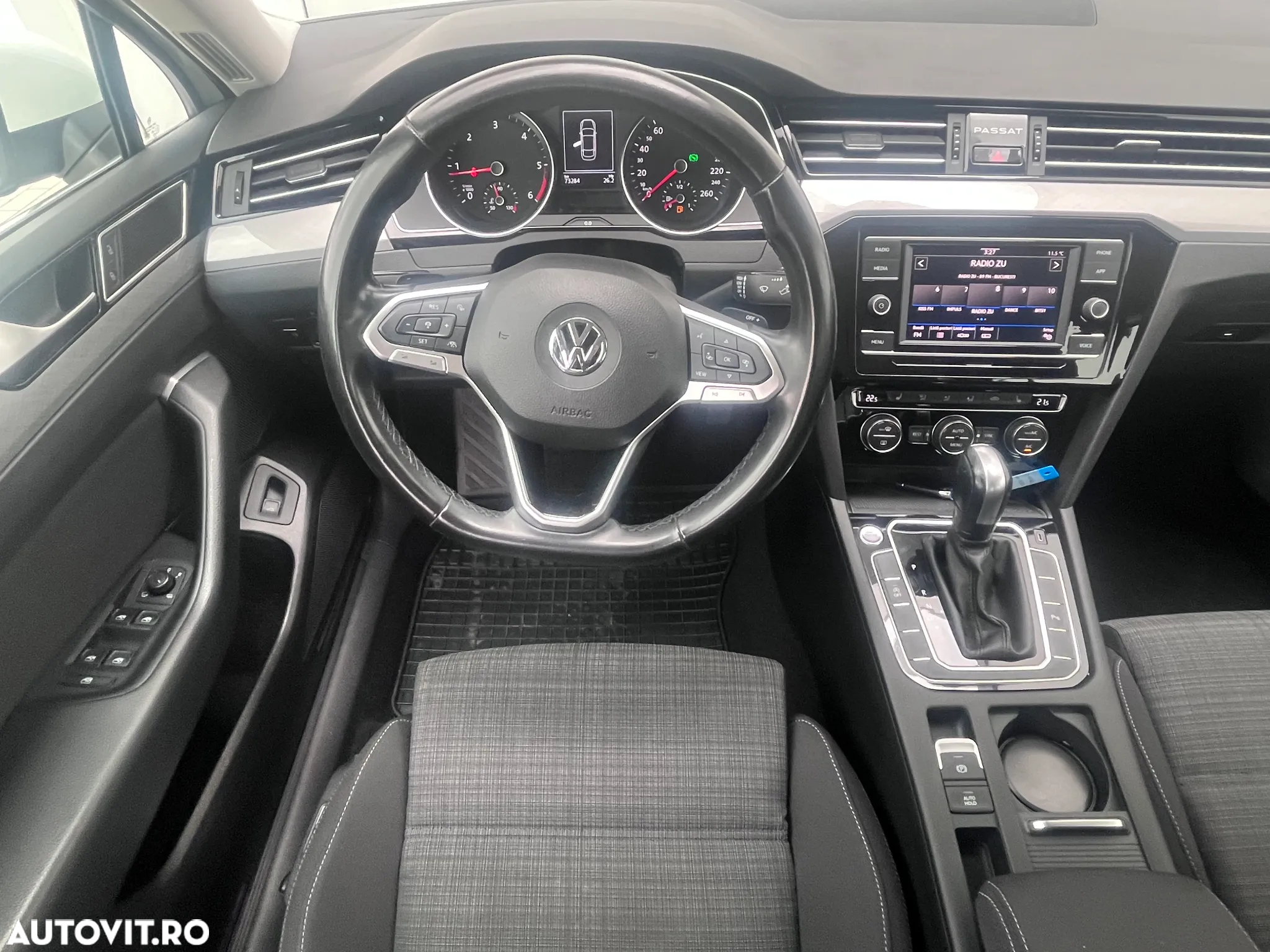 Volkswagen Passat 1.6 TDI DSG Comfortline - 8