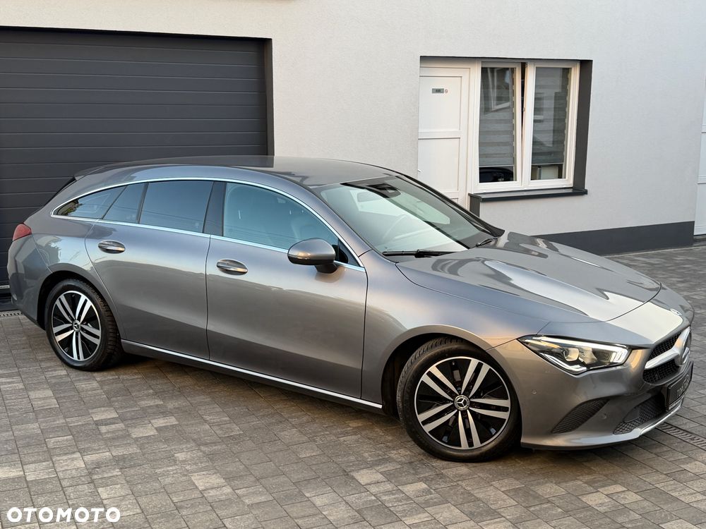 Mercedes-Benz CLA - 9