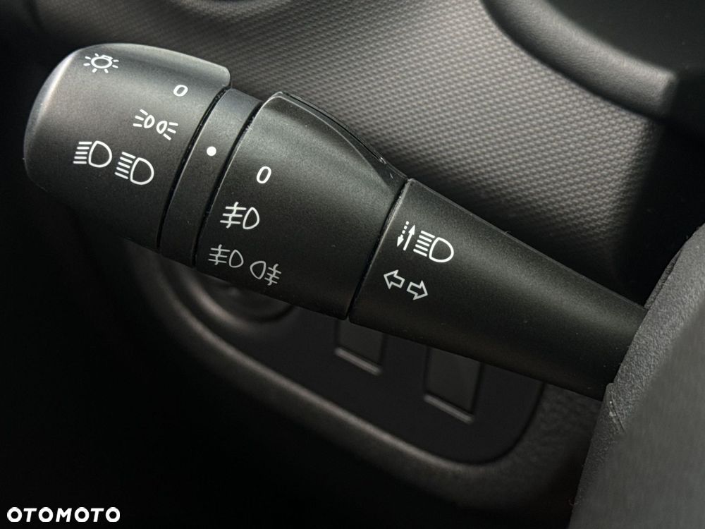 Dacia Logan 1.0 SCe Laureate - 24