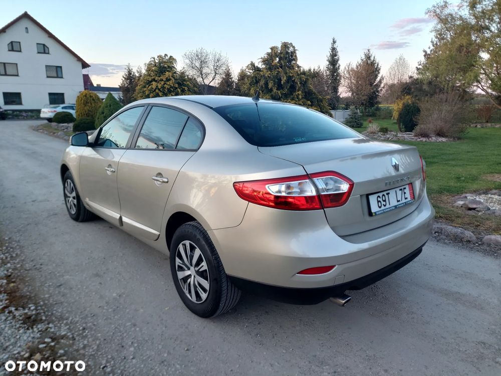 Renault Fluence 1.6 16V 110 Expression - 30
