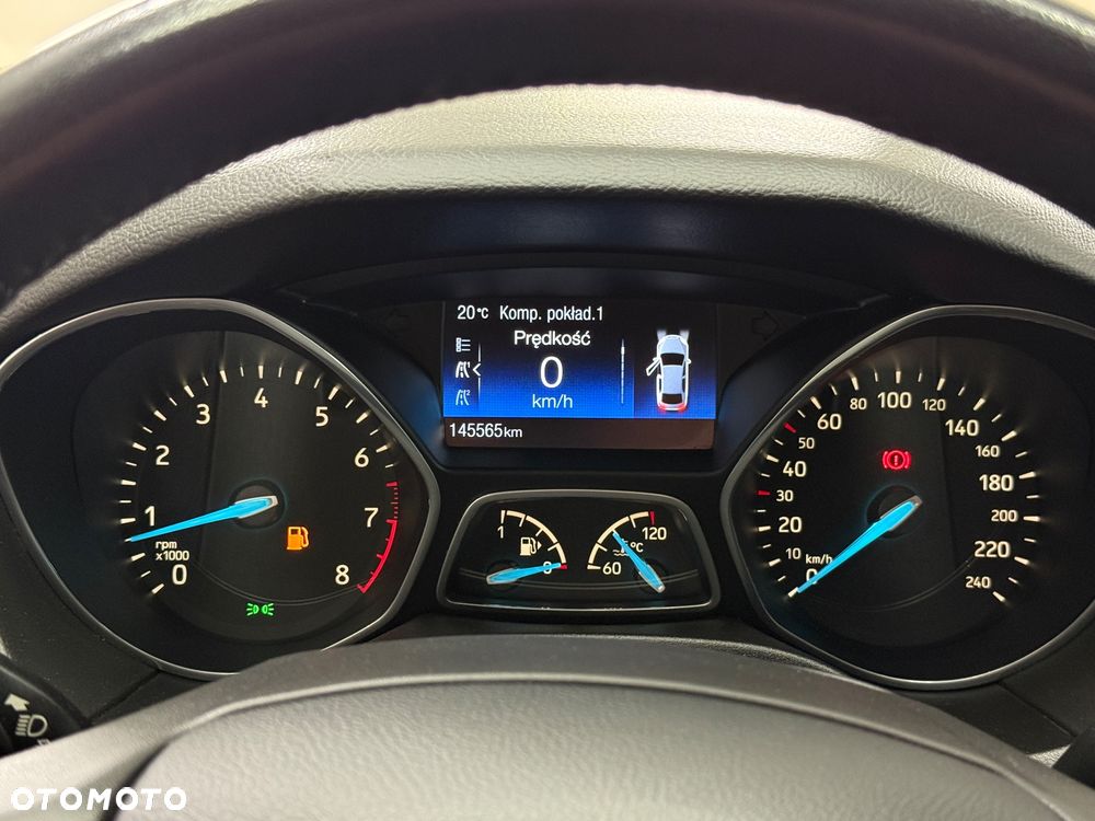 Ford Focus 1.0 EcoBoost Titanium - 21