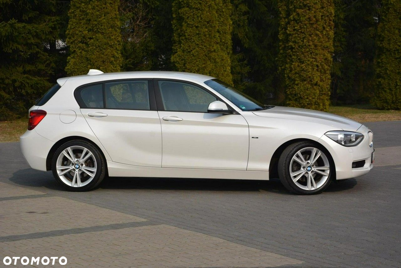BMW Seria 1 125i M Sport - 12