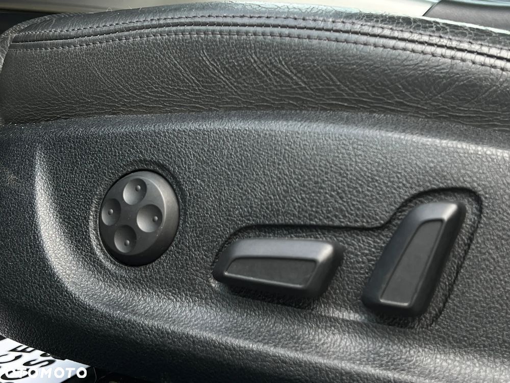 Audi A6 Avant - 16