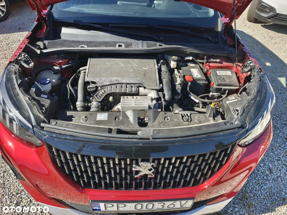 Peugeot 2008 PureTech 130 GT Pack - 26
