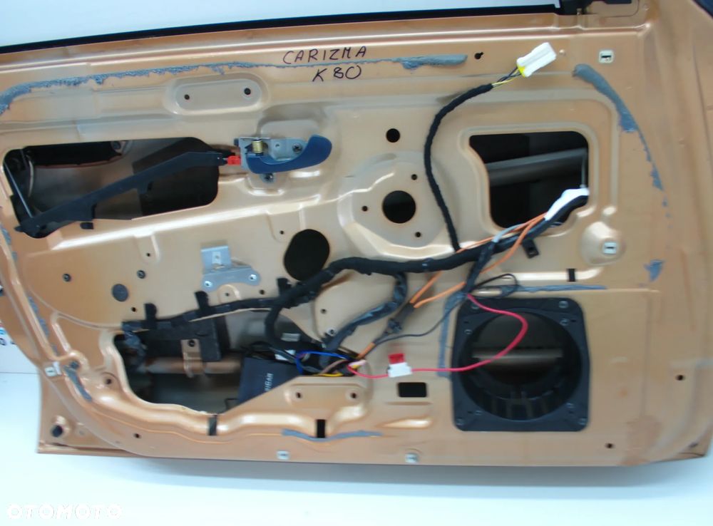 Mitsubishi Carisma drzwi prawe lewe przednie części K80 - 9