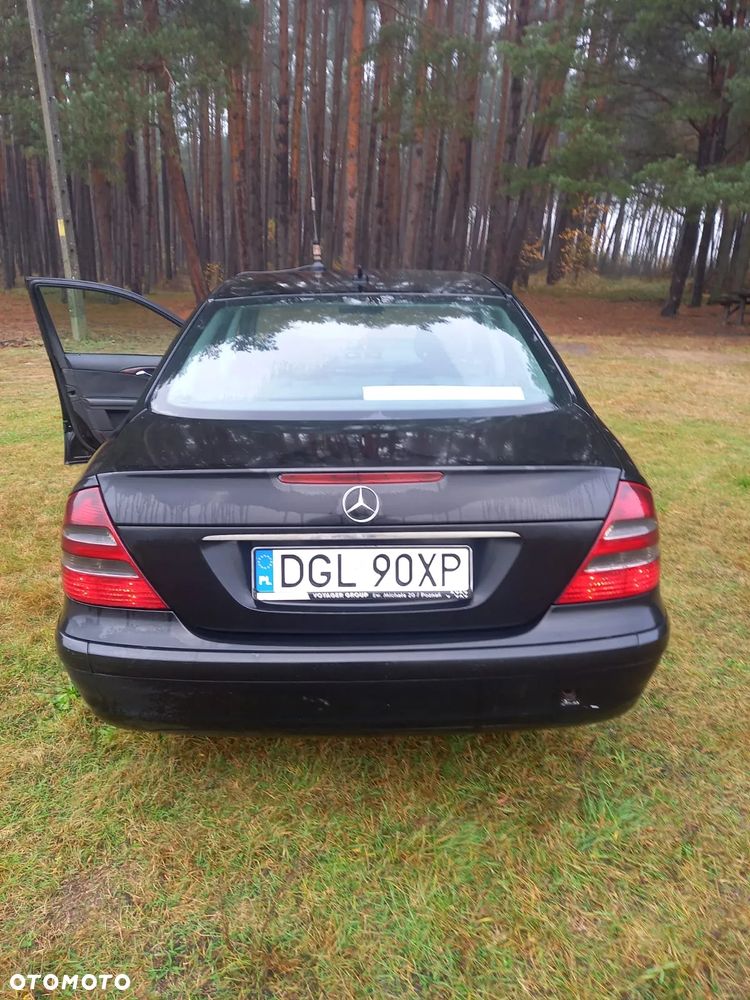 Mercedes-Benz Klasa E - 2