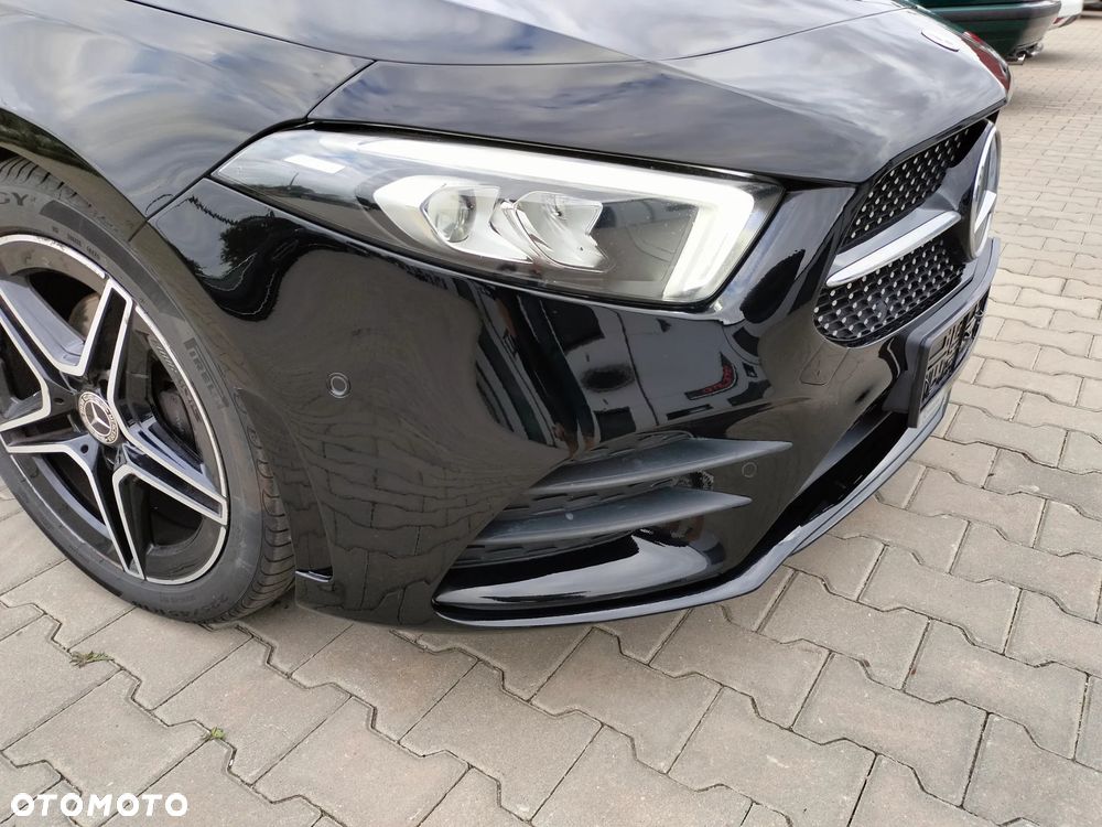 Mercedes-Benz Klasa A 180 AMG Line - 23