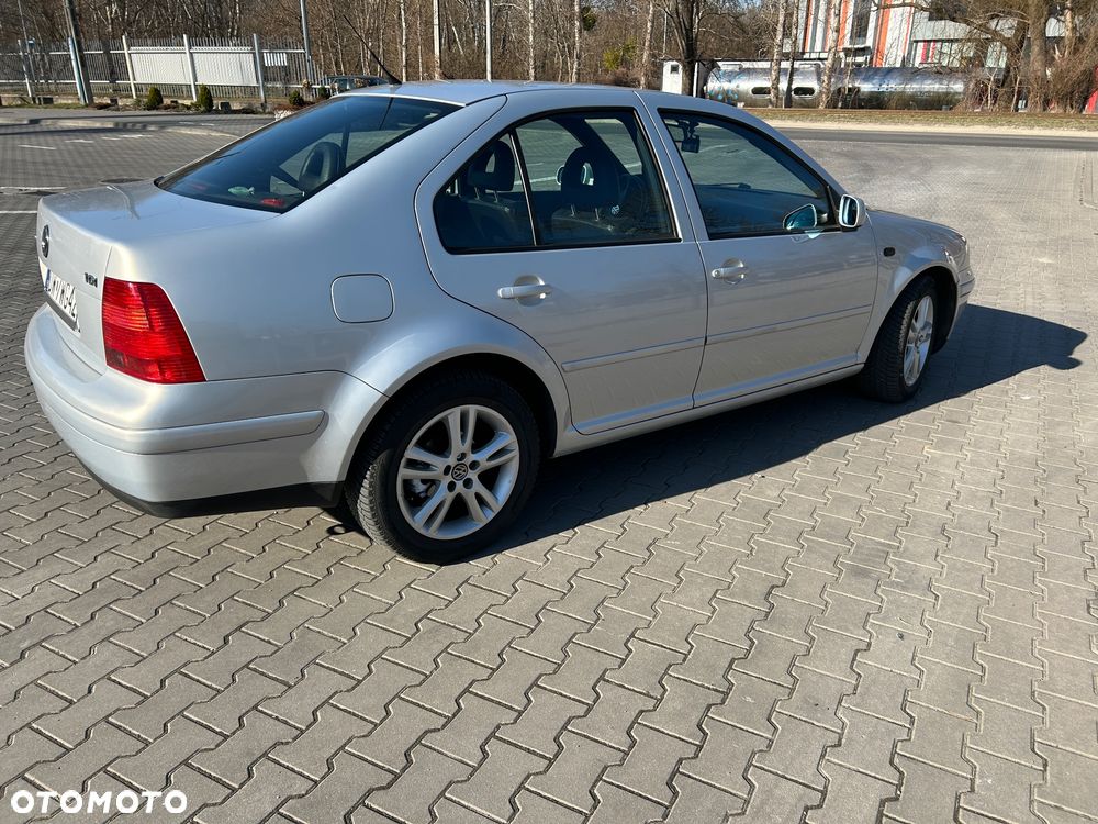 Volkswagen Bora - 3